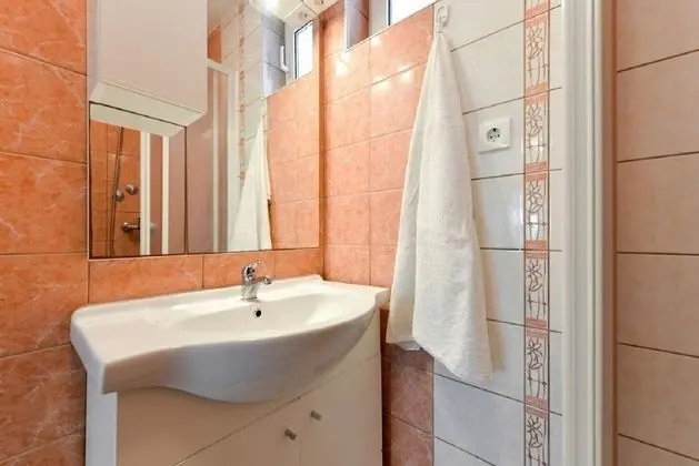 Apart Daire (Edi - amazing location by the sea - A)