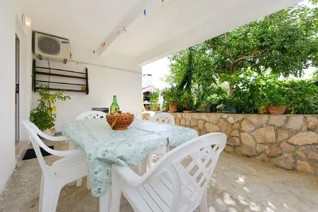 Apart Daire (Edi - amazing location by the sea - A)