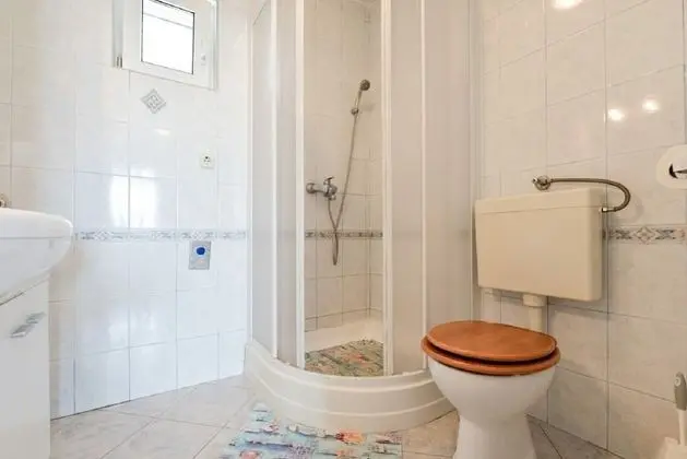 Apart Daire (Edi - amazing location by the sea - A)