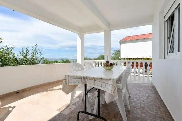 Apart Daire (Edi - amazing location by the sea - A)