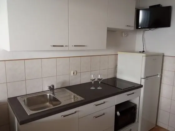 Apart Daire (Edi - amazing location by the sea - A)