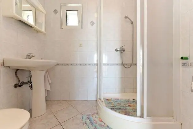 Apart Daire (Edi - amazing location by the sea - A)