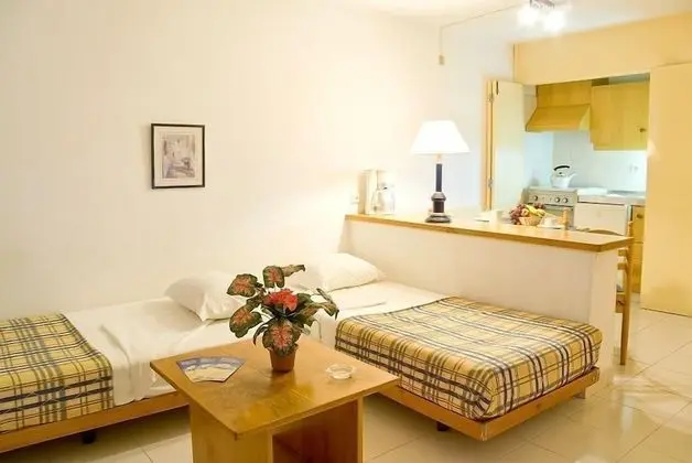 Basic Stüdyo, Şehir Manzaralı