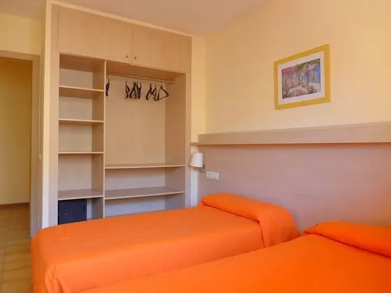 Apart Daire Two Bedrooms With Air Conditioning