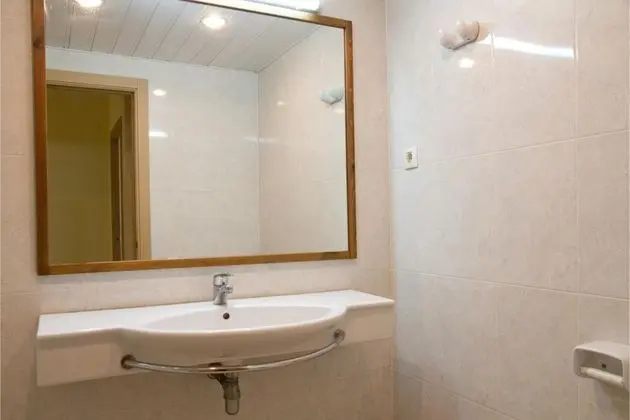 Apart Daire Two Bedrooms With Air Conditioning