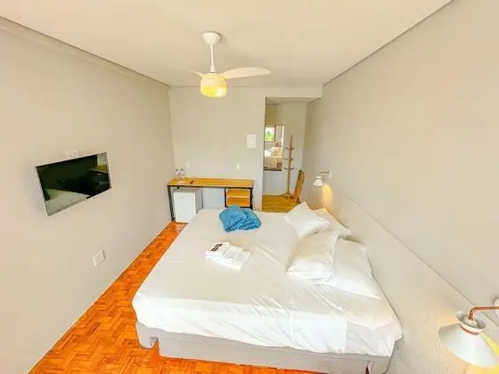 Tek Büyük Yataklı Oda