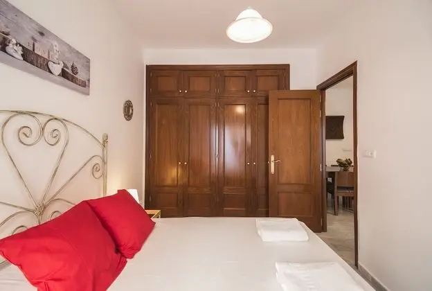 Apart Daire, Havuz Manzaralı