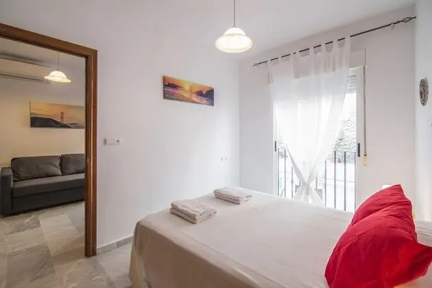 Apart Daire, Havuz Manzaralı