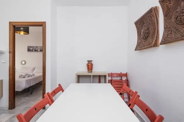 Apart Daire, Havuz Manzaralı