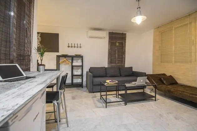 Çatı Katı Süiti (Penthouse)
