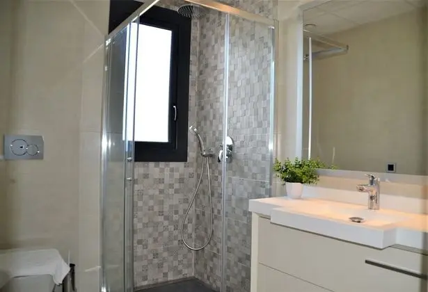 Apart Daire, 3 Yatak Odası (R260)