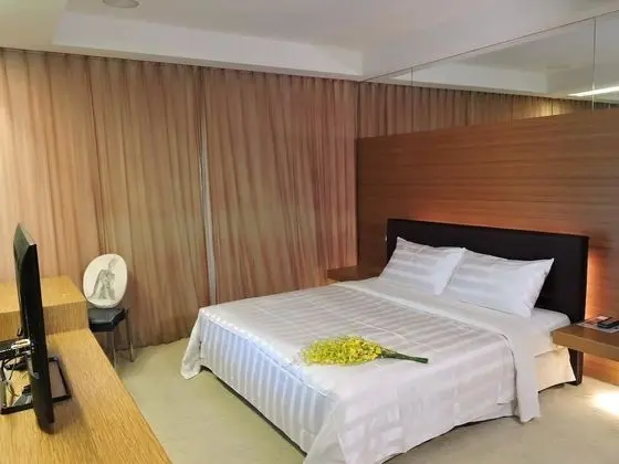 Deluxe Tek Büyük Yataklı Oda, Sigara İçilmez
