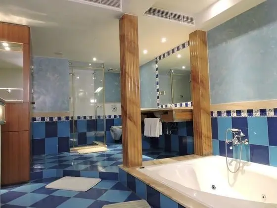 Deluxe Tek Büyük Yataklı Oda, Sigara İçilmez