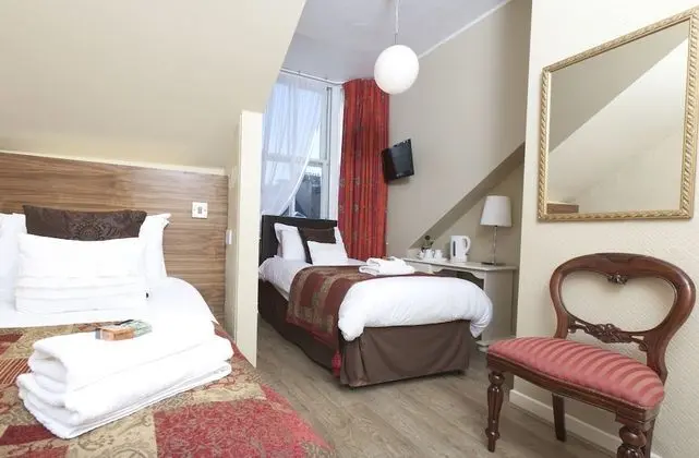 Classic İki Ayrı Yataklı Oda