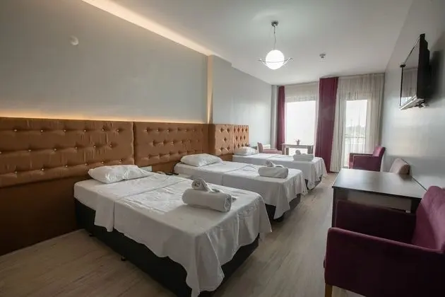 Tek Büyük Yataklı Oda