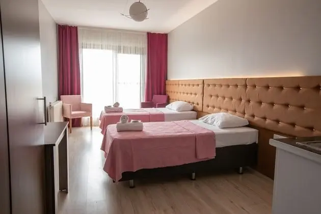 Tek Büyük Yataklı Oda