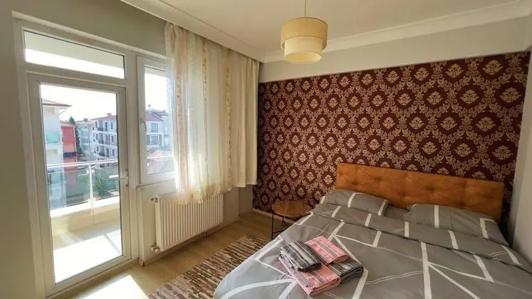 Suite, Sokak Manzaralı, Balkonlu