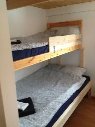 Dört Kişilik Oda, Ortak Banyo (Private WC)