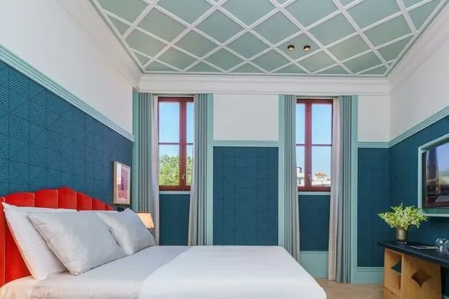 Superior City View Room