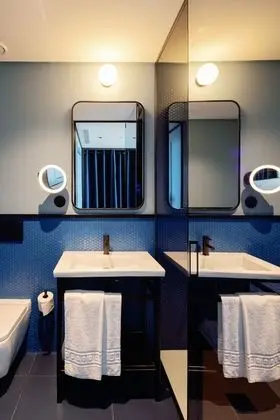 Double Room - Station