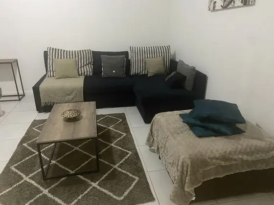 Ev, 4 Yatak Odası, Sigara İçilmez, Avlu Manzaralı