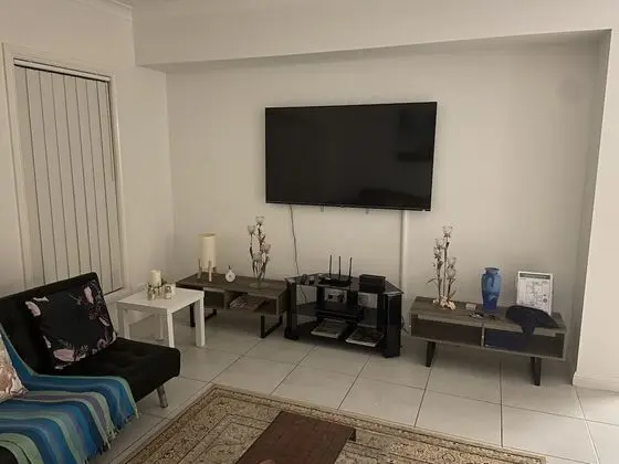 Ev, 4 Yatak Odası, Sigara İçilmez, Avlu Manzaralı