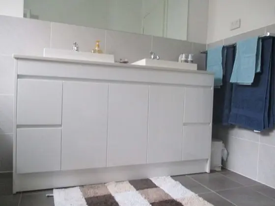 Ev, 4 Yatak Odası, Sigara İçilmez, Avlu Manzaralı