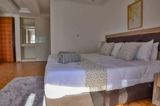Deluxe Tek Büyük Yataklı Oda, 1 Çift Kişilik Yatak, Sigara İçilmez, Avlu Manzaralı