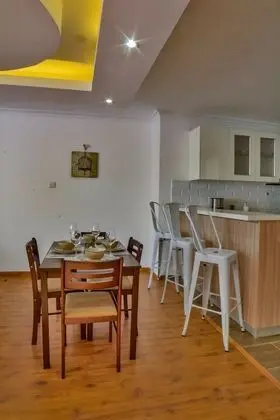 Luxury Apart Daire, 3 Yatak Odası, Balkon, Nehir Manzaralı