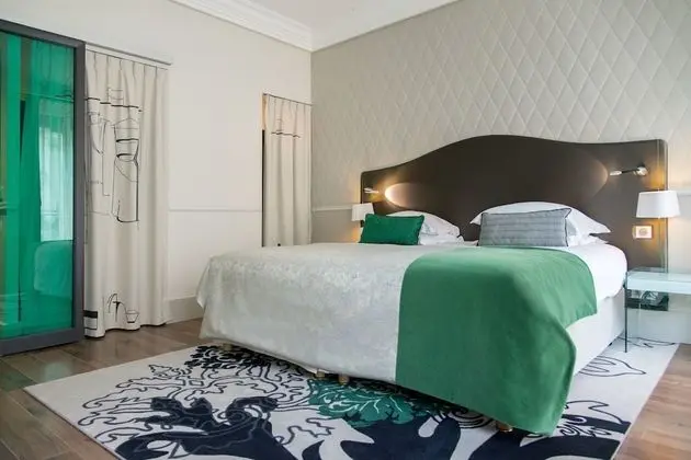 Deluxe Oda, Balkon, Şehir Manzaralı