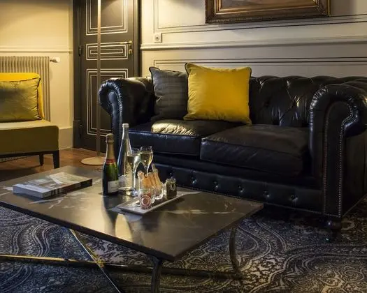 Süit, Balkon, Şehir Manzaralı