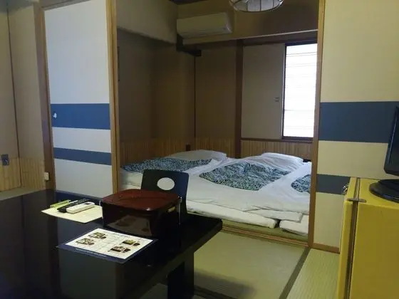 Traditional Üç Kişilik Oda (Japanese Style)