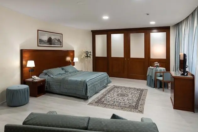 Süit, Bahçe Manzaralı