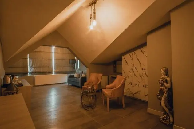 Suite, Bahçe Manzaralı, Jakuzili