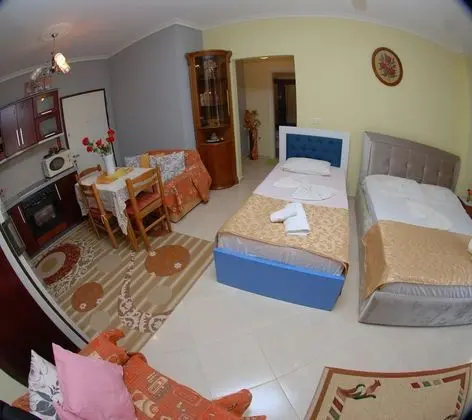 Stüdyo, Deniz Manzaralı