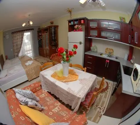 Stüdyo, Deniz Manzaralı