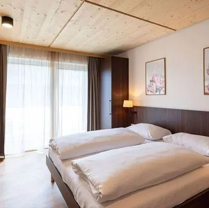 Basic Tek Büyük Yataklı Oda, Balkon