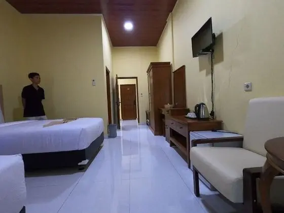 Deluxe Tek Büyük Yataklı Oda