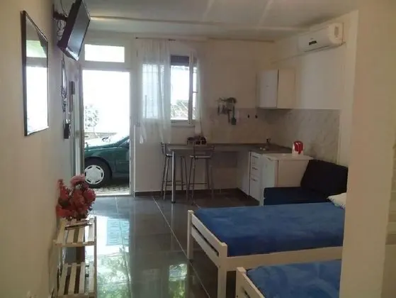 Stüdyo (Edvard - garden terrace - SA2- plavi )