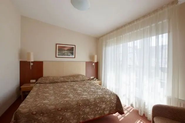 Superior Tek Büyük veya İki Ayrı Yataklı Oda