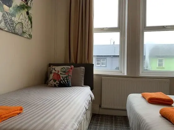 Üç Kişilik Oda, Banyolu/Duşlu (Spacious)