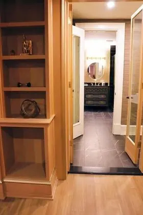 Premium Oda, 1 En Büyük (King) Boy Yatak