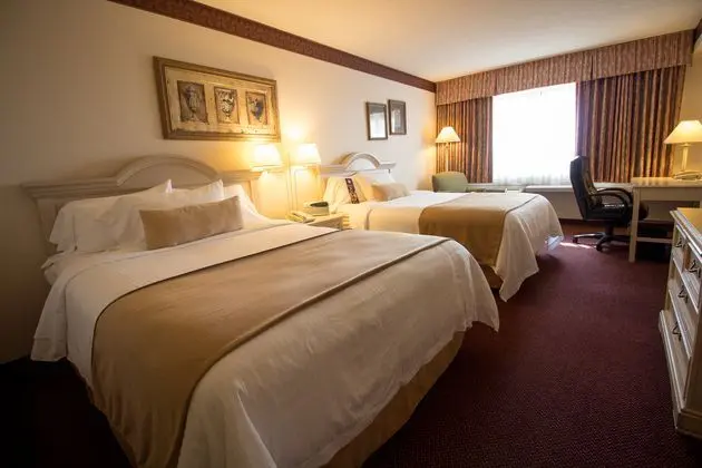 1 Çift ​​kişilik Yatak Two Double Beds