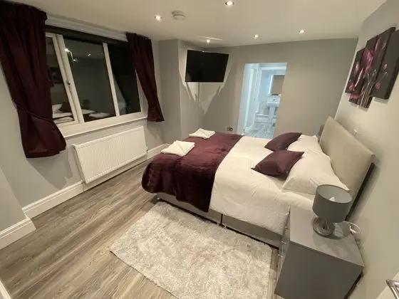 Superior Apart Daire, Banyolu/Duşlu