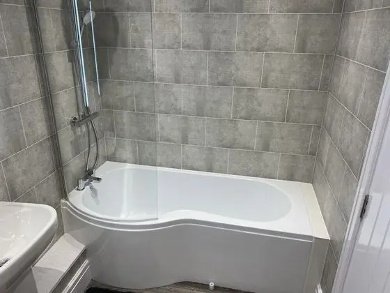 Superior Apart Daire, Banyolu/Duşlu