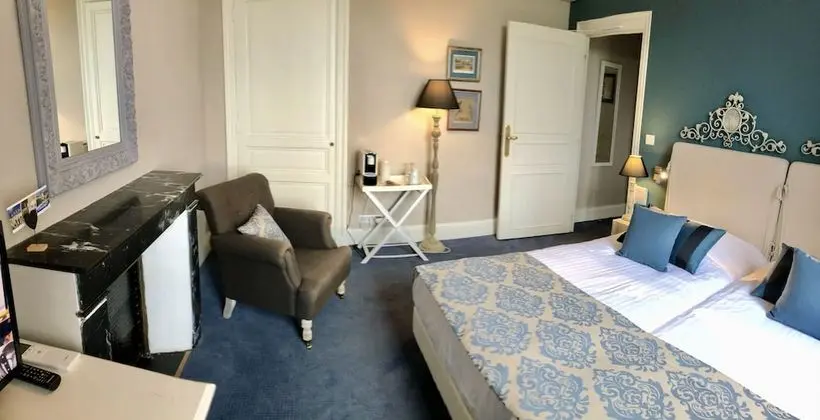 Superior İki Ayrı Yataklı Oda