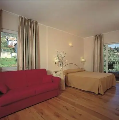 Deluxe Tek Büyük Yataklı Oda, Göl Manzaralı