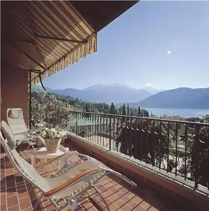 Deluxe Tek Büyük Yataklı Oda, Göl Manzaralı