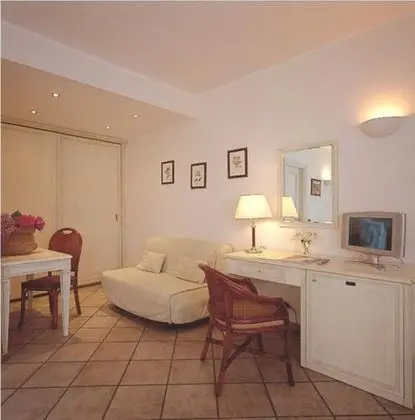 Süit, Havuz Manzaralı