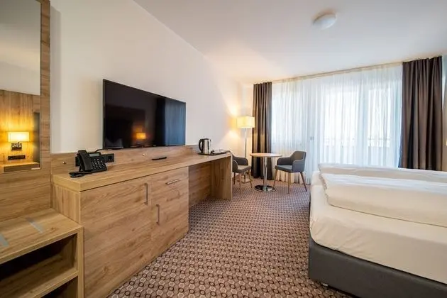 Superior Tek Büyük Yataklı Oda